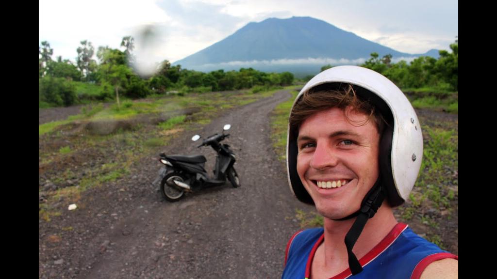 'Video thumbnail for Road Trip Around Bali - Day Three: Dolphins, Temples and Volcanoes'