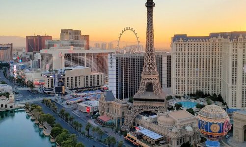 5 Best Las Vegas Hotels With a City View Balcony